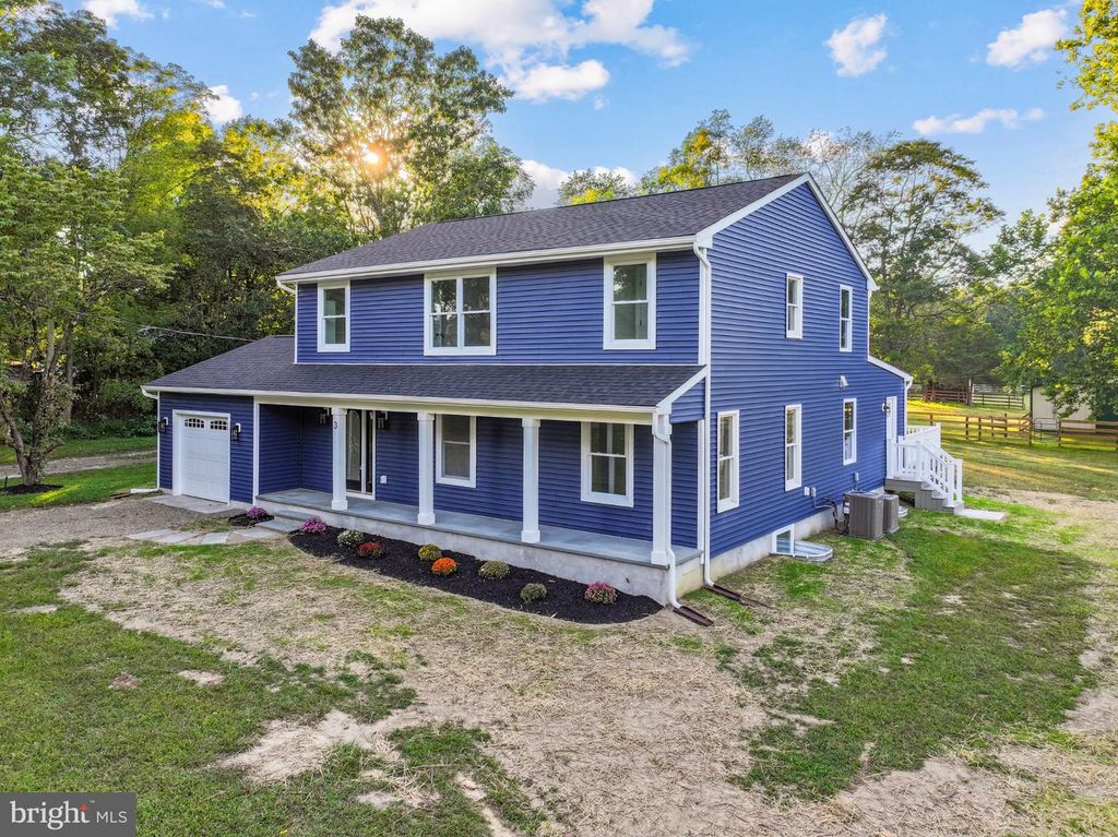 3 E CAINES DR, CREAM RIDGE, NJ 08514 — photo 5