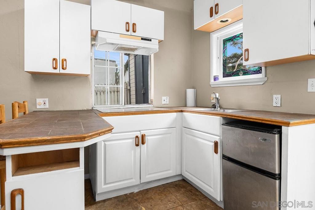 Image 17 of property listing at 4854 Del Mar Avenue, San Diego, CA 92107