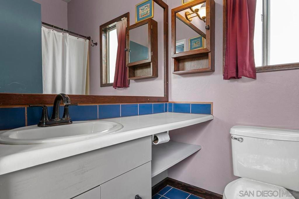 Image 24 of property listing at 4854 Del Mar Avenue, San Diego, CA 92107