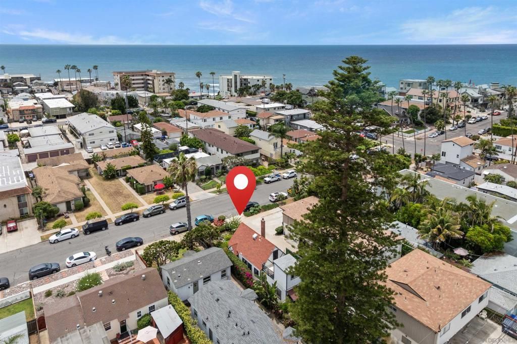 Image 5 of property listing at 4854 Del Mar Avenue, San Diego, CA 92107