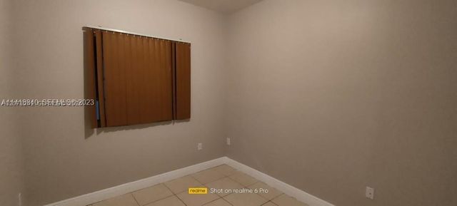 6940 NW 179th St 404-7, Hialeah, FL 33015
