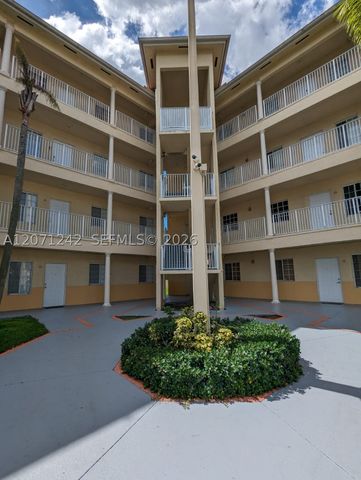 6940 NW 179th St 404-7, Hialeah, FL 33015