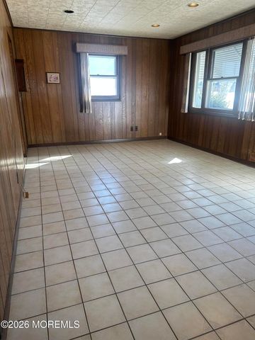 223 W End Avenue, Long Branch, NJ 07740