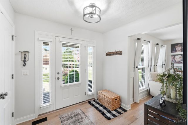 10782 Carolina Pines Drive, Harrison, OH 45030