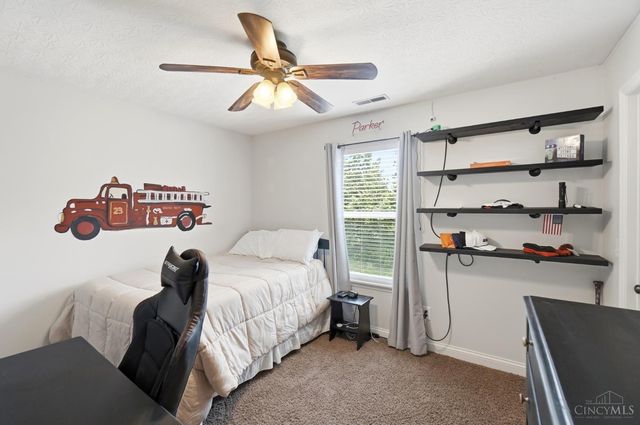 10782 Carolina Pines Drive, Harrison, OH 45030