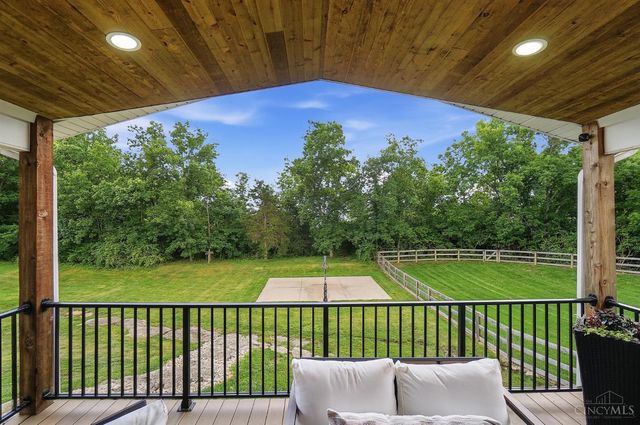 10782 Carolina Pines Drive, Harrison, OH 45030