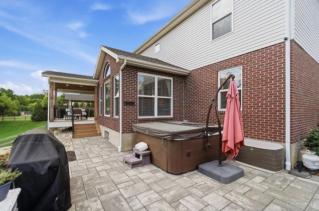 10782 Carolina Pines Drive, Harrison, OH 45030
