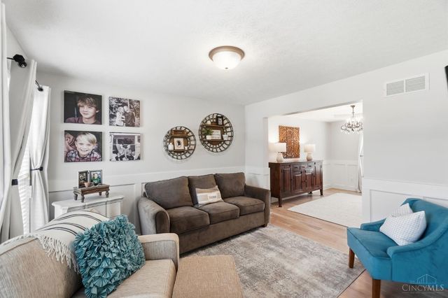 10782 Carolina Pines Drive, Harrison, OH 45030