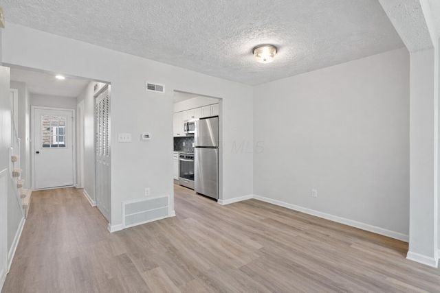 2375 Woodbrook Circle N, 128, Columbus, OH 43223