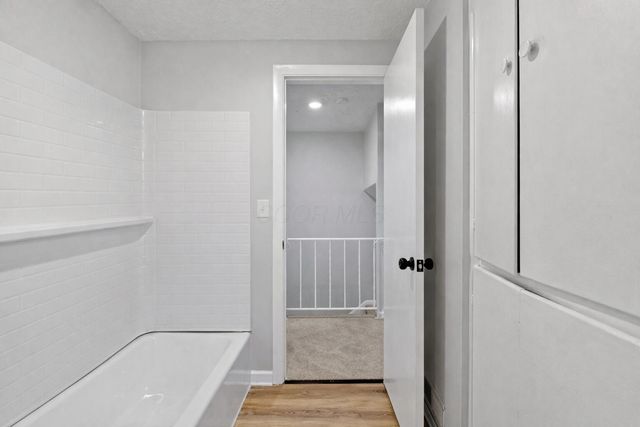 2375 Woodbrook Circle N, 128, Columbus, OH 43223