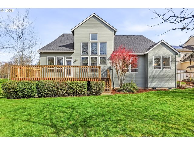 331 Ne HILLWOOD Dr, Hillsboro, OR 97124