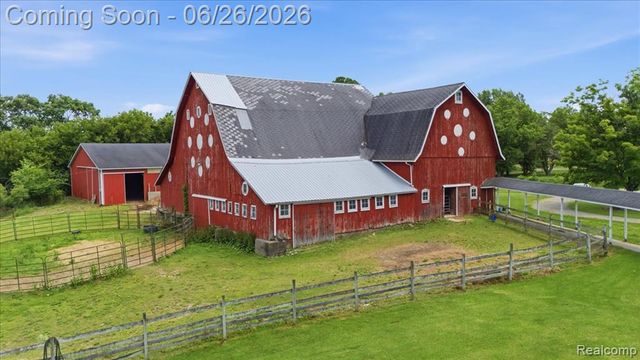 5726 Barnes Road, Millington, MI 48746