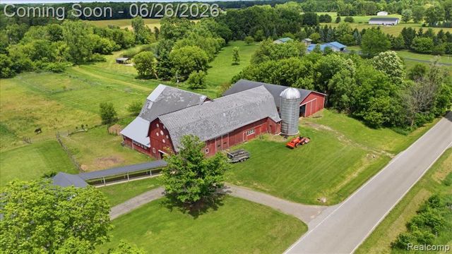 5726 Barnes Road, Millington, MI 48746