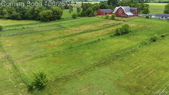 5726 Barnes Road, Millington, MI 48746