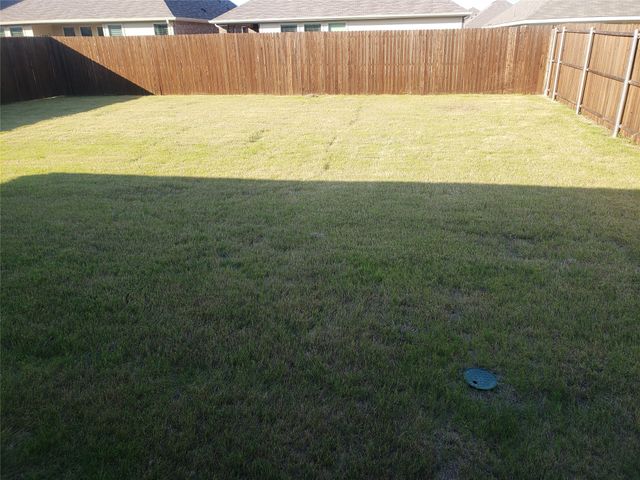 2021 Trust, Crandall, TX 75114