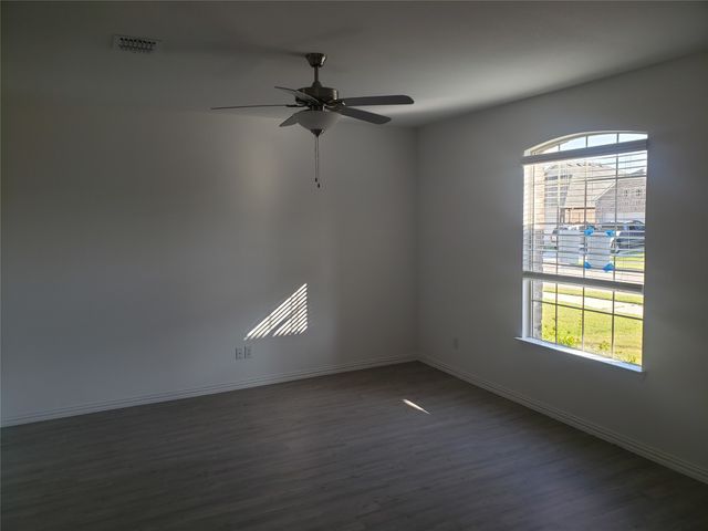 2021 Trust, Crandall, TX 75114