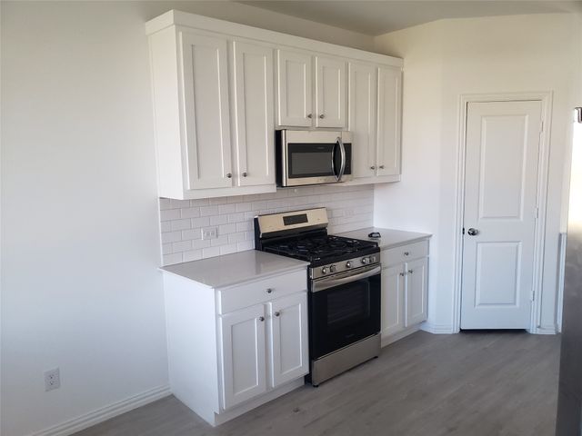 2021 Trust, Crandall, TX 75114