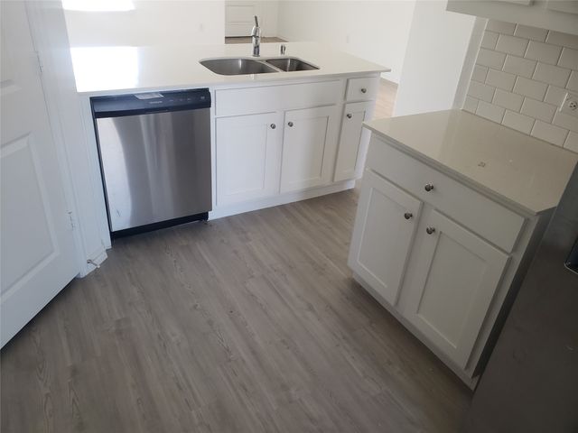 2021 Trust, Crandall, TX 75114