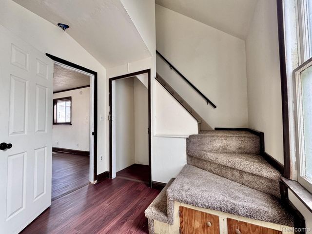 1128 WHITE Street, Port Huron, MI 48060