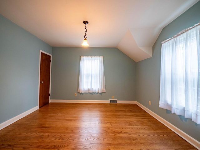 2638 N 88th STREET, Wauwatosa, WI 53226