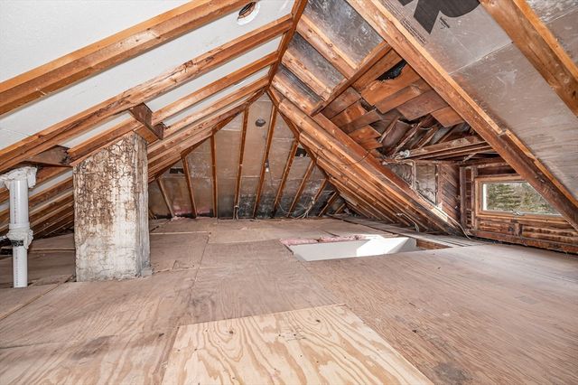 6 Coolidge St, Westford, MA 01886