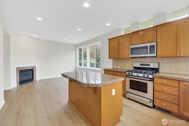 6523 188th Place NE, Redmond, WA 98052