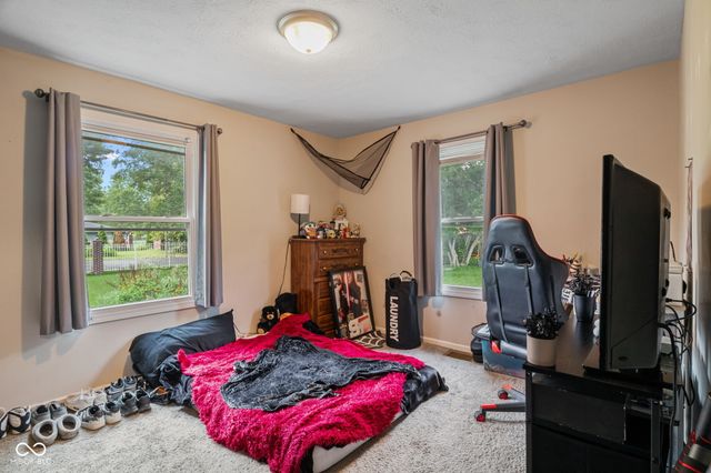6461 Madison Avenue, Indianapolis, IN 46227