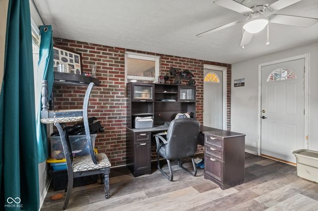 6461 Madison Avenue, Indianapolis, IN 46227