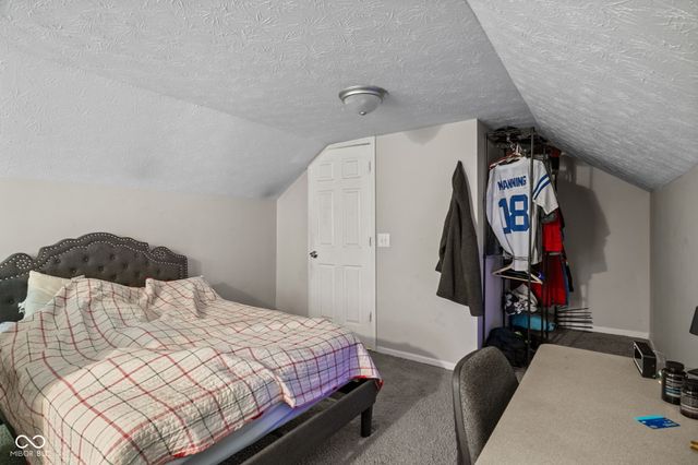 6461 Madison Avenue, Indianapolis, IN 46227