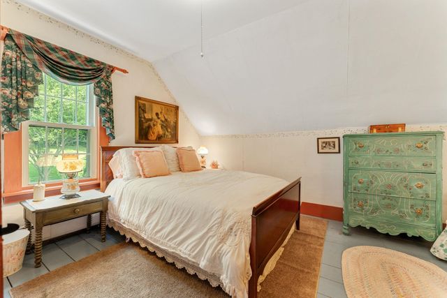 2408 West Street, Brookfield, VT 05036