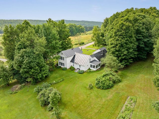 2408 West Street, Brookfield, VT 05036