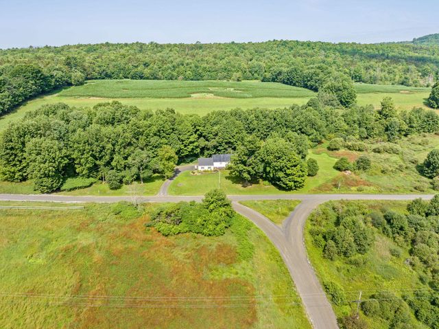 2408 West Street, Brookfield, VT 05036