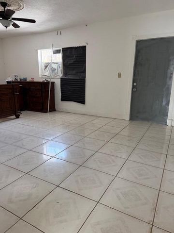 2975 NW 96TH Street, Miami, FL 33147