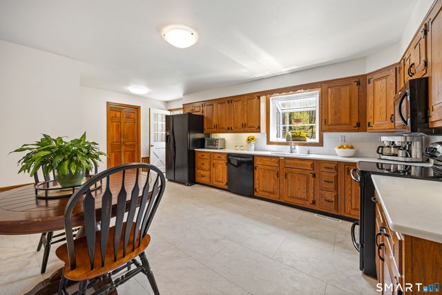 111 Lebanon Road, Bethany, CT 06524