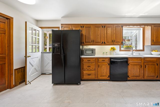 111 Lebanon Road, Bethany, CT 06524