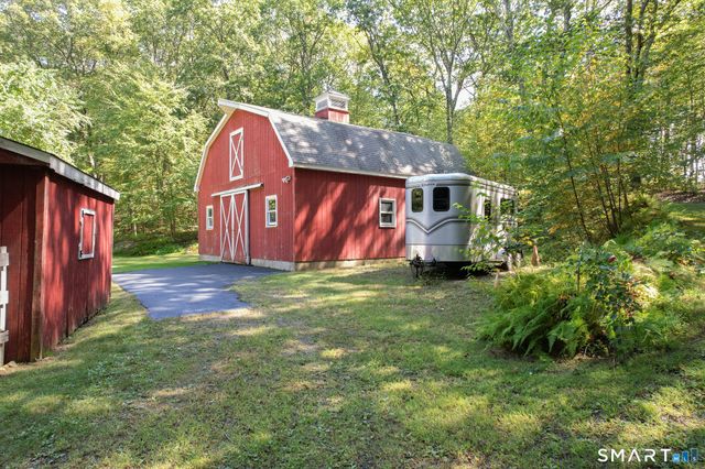 111 Lebanon Road, Bethany, CT 06524