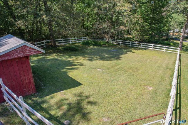 111 Lebanon Road, Bethany, CT 06524