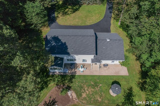 111 Lebanon Road, Bethany, CT 06524