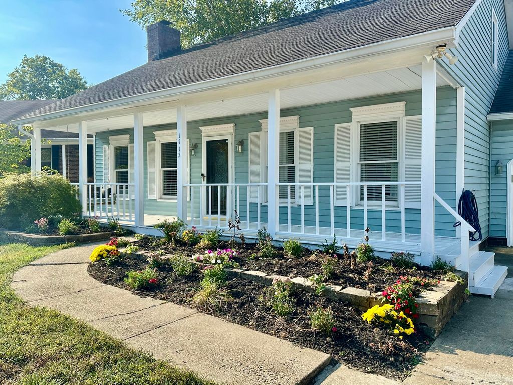 1712 Huntsman Court, Lexington, KY 40515