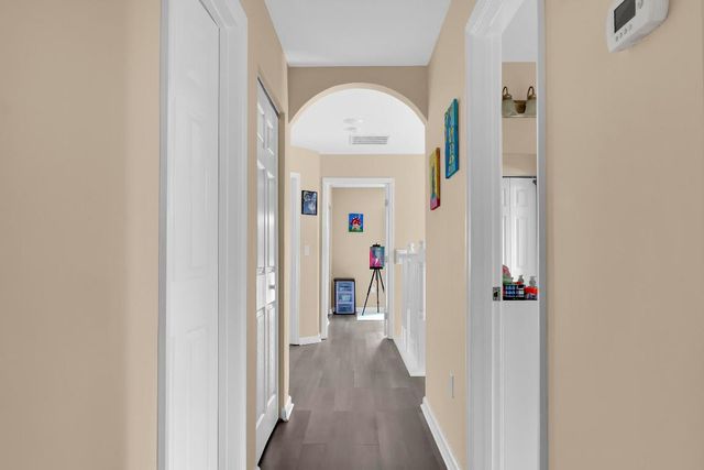 9022 Dupont Place, Wellington, FL 33414