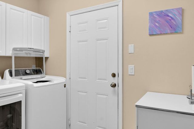 9022 Dupont Place, Wellington, FL 33414