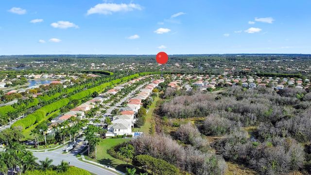 9022 Dupont Place, Wellington, FL 33414