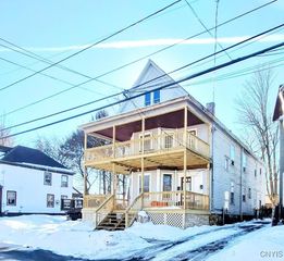 715 Chestnut Street, Utica, NY 13502