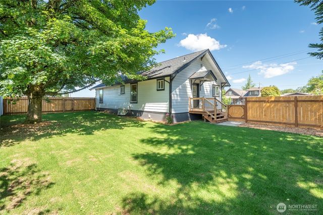 541 High Street, Arlington, WA 98223