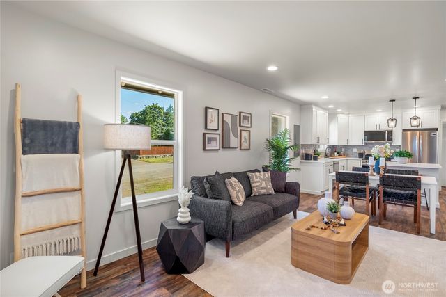 541 High Street, Arlington, WA 98223
