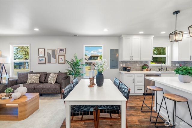 541 High Street, Arlington, WA 98223