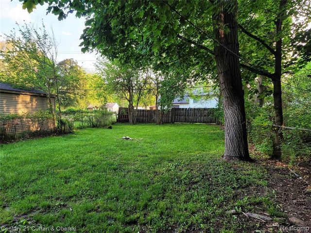 26340 Kitch Street, Inkster, MI 48141