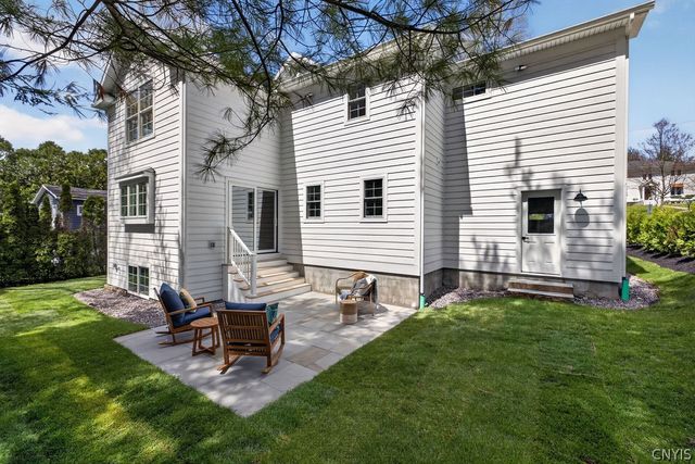 26 East Elizabeth Street, Skaneateles, NY 13152