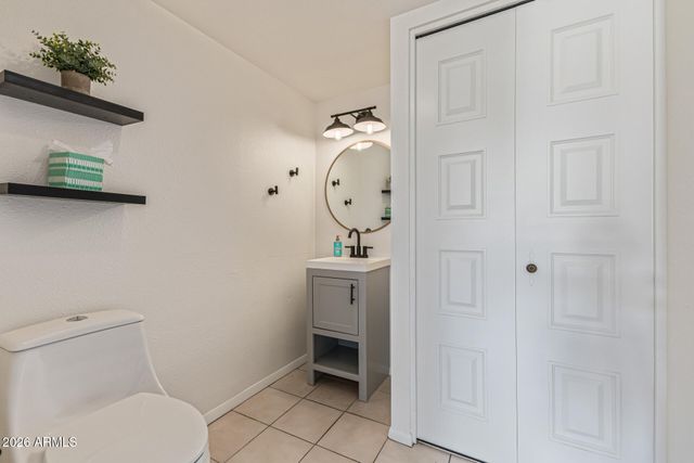 4811 S BIRCH Street, Tempe, AZ 85282