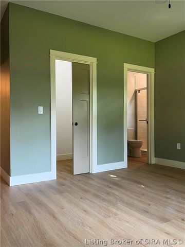 1428 E Ninth Street, Jeffersonville, IN 47130